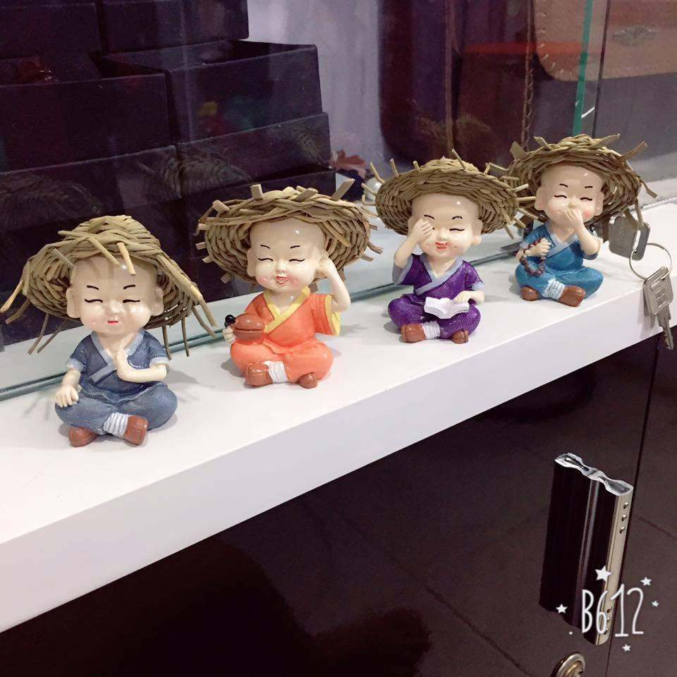 Tượng 4 chú tiểu CẦM KỲ THI HỌA (đặt taplo ô tô - quà tặng - để bàn)