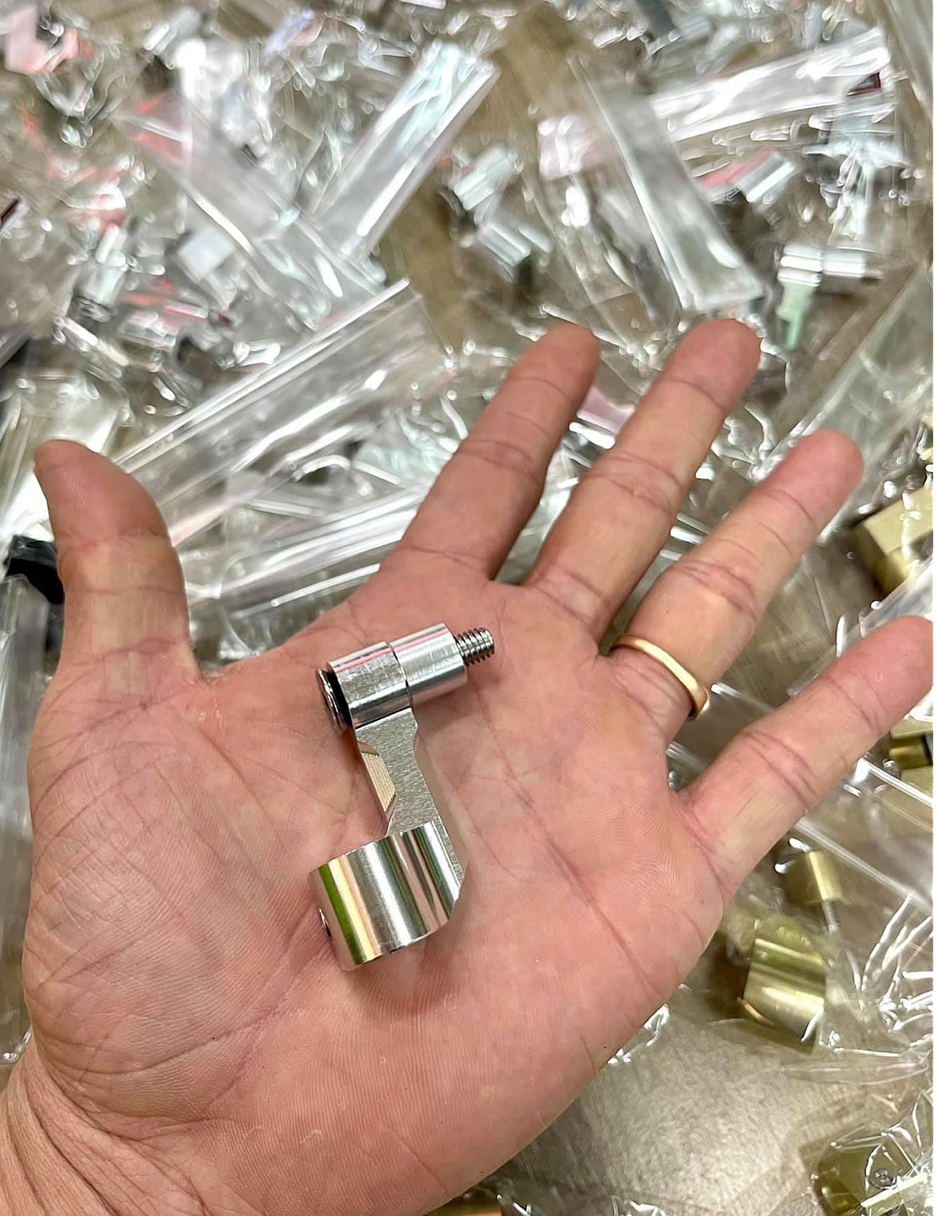 PAT DÂY DẦU NHÔM CNC ANOR