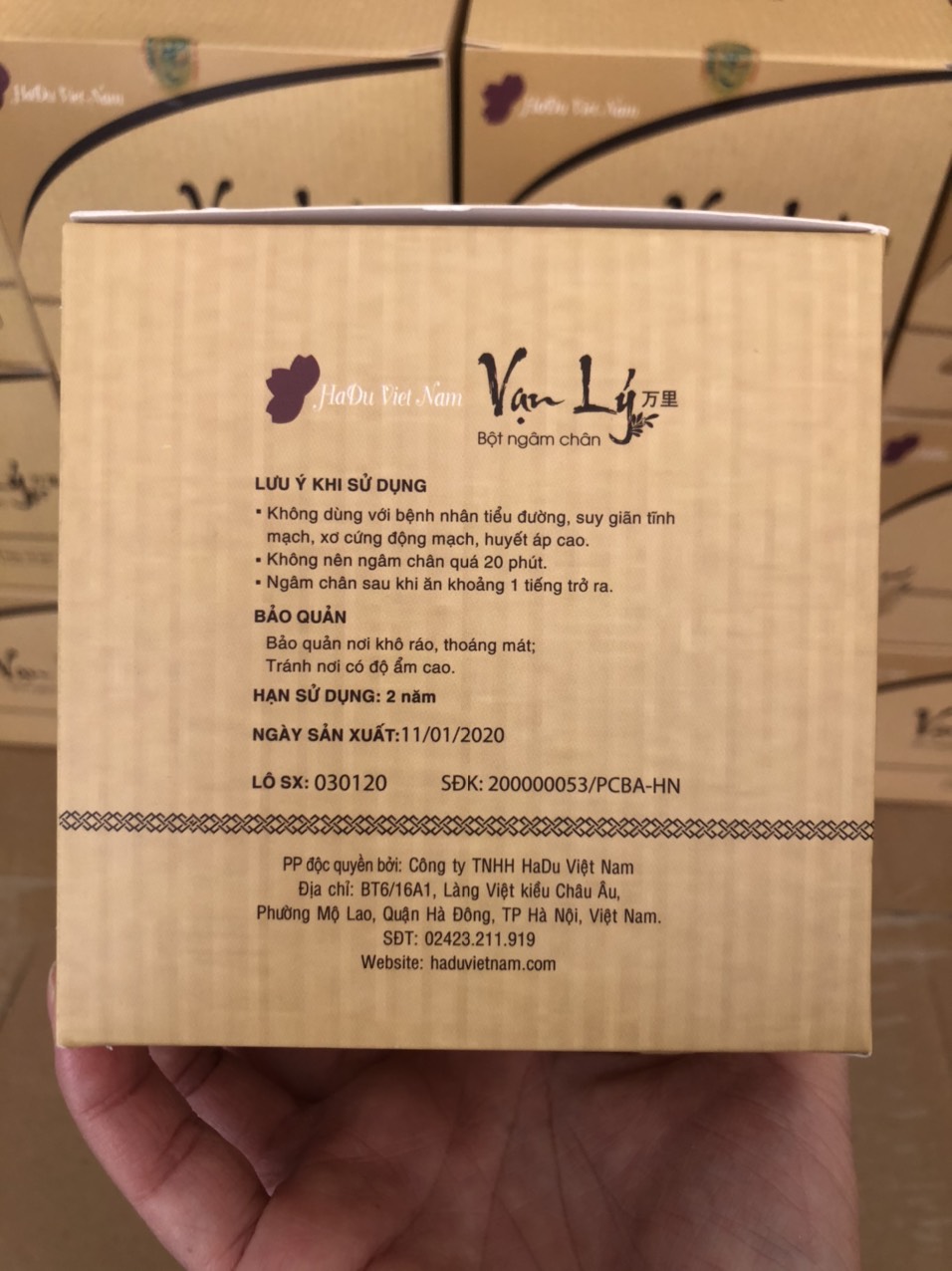 Bột ngâm chân thảo dược Vạn Lý
