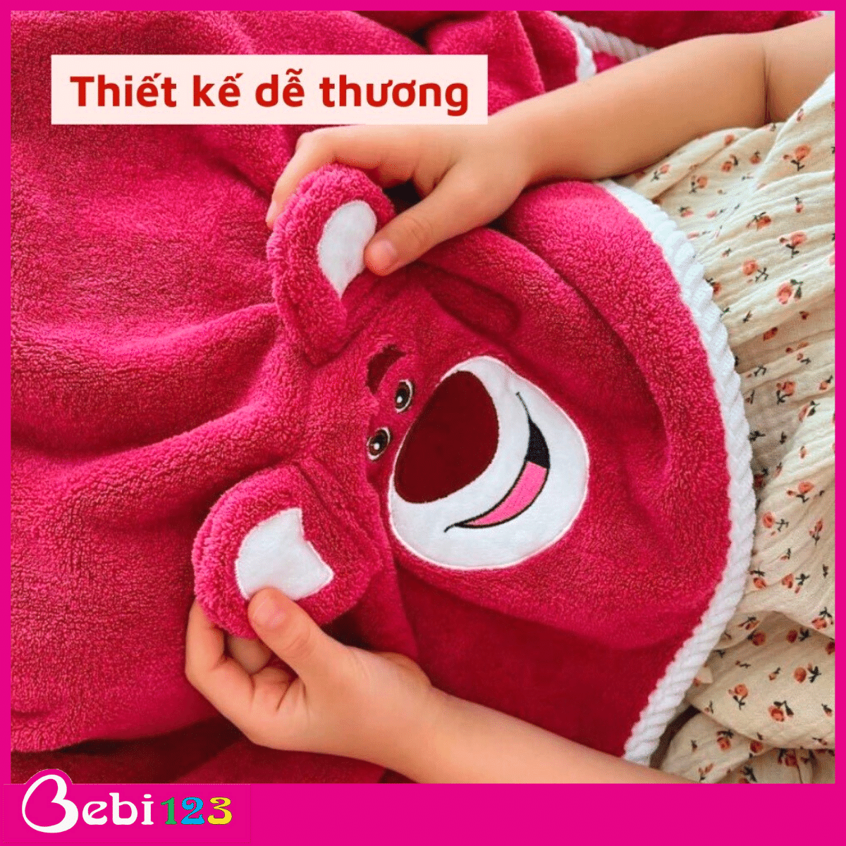 Set 2 khăn tắm Gấu Dâu Lotso siêu cute cho bé