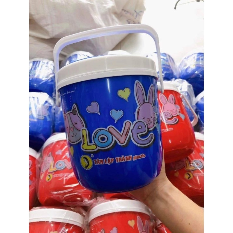 BÌNH ĐỰNG ĐÁ MINI BẰNG NHỰA 1 LÍT (LOVE)