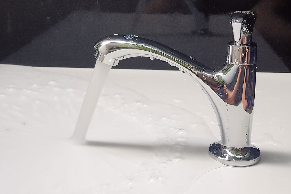 (Có video) Vòi lavabo lạnh Eurolife EL-LL115 (Trắng bạc)