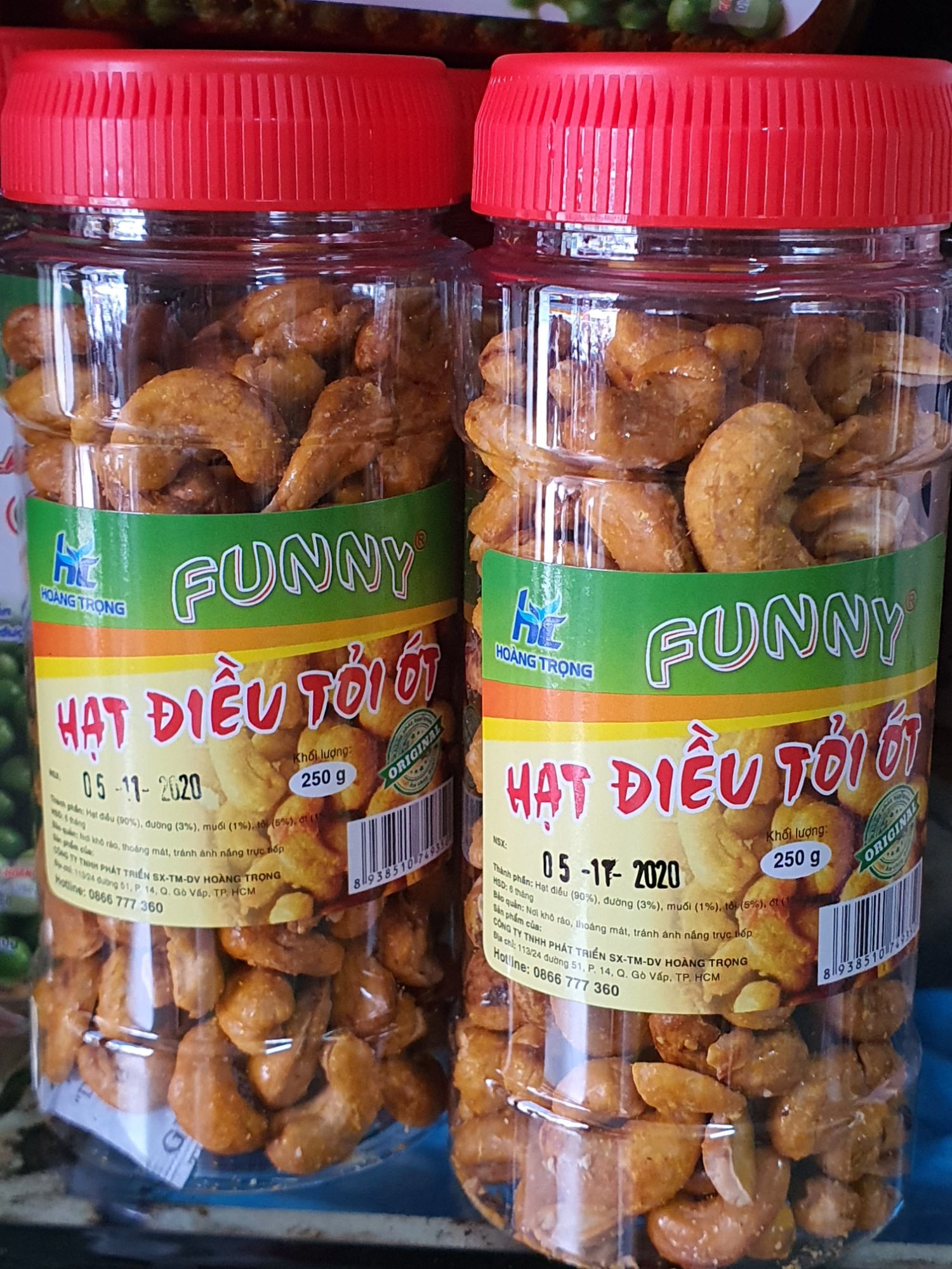Hạt điều rang tỏi ớt FUNNY hủ 500gr
