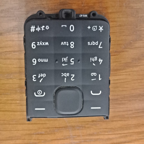 Bàn phím Nokia 105 2015 đuôi sạc tròn ( 1 bộ gồm 2 phím )