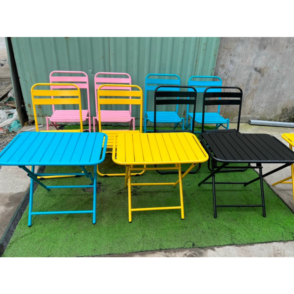 Bàn ghế cafe Beto xếp gọn