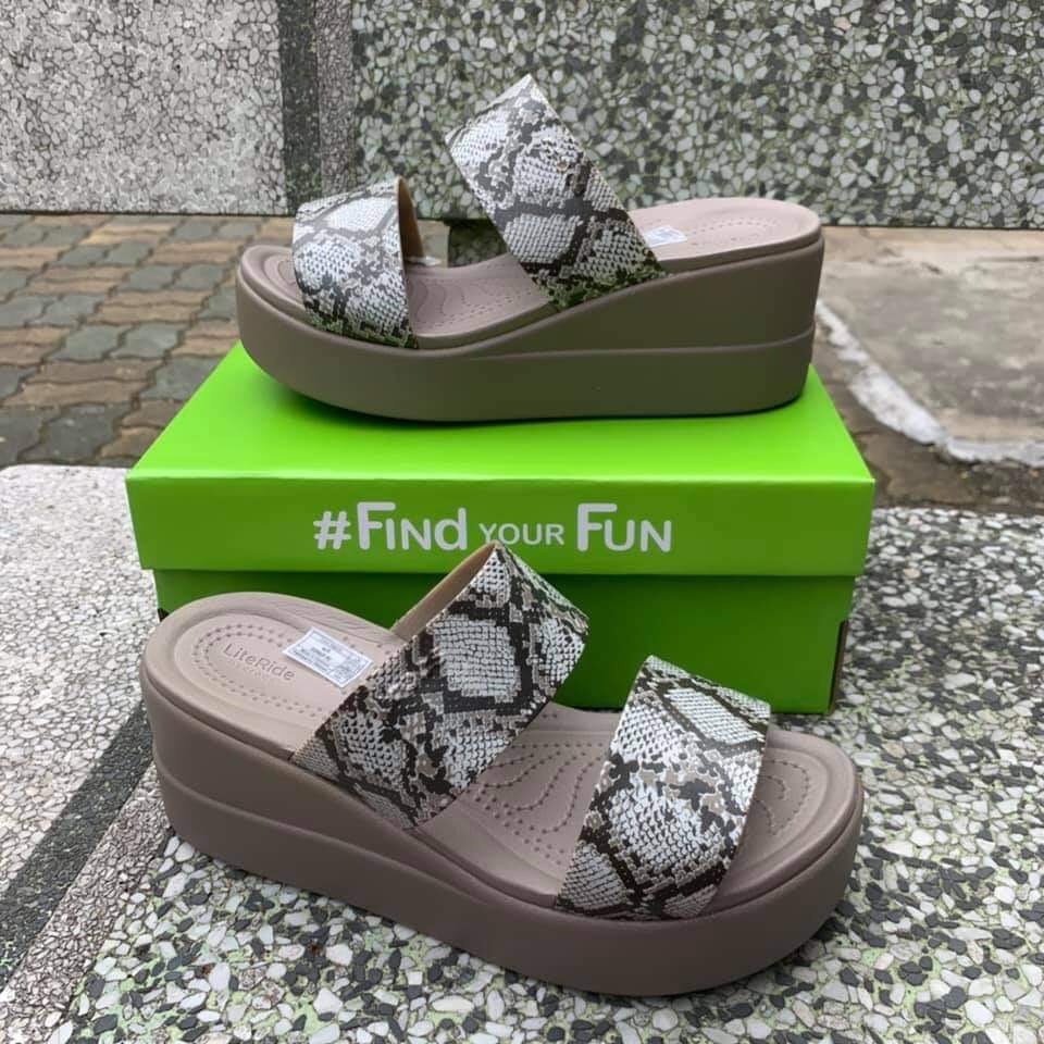 DÉP LÊ CAO GÓT CROCS-BROOKLYN