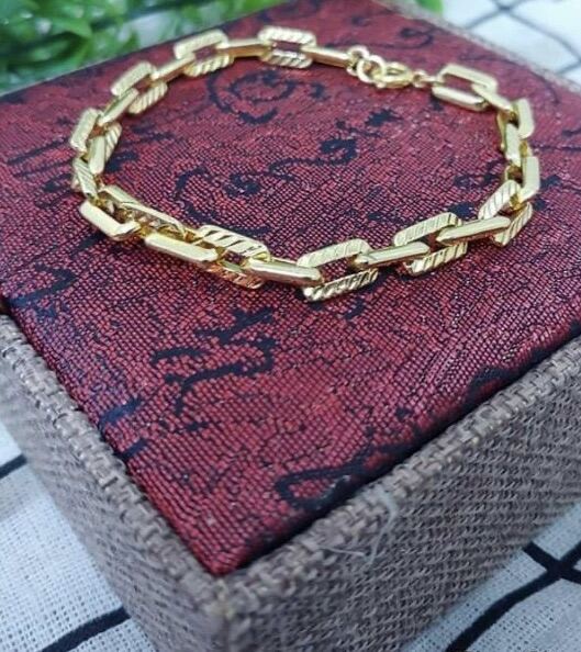 Lắc tay nam nữ xích vuông mạ vàng 18k