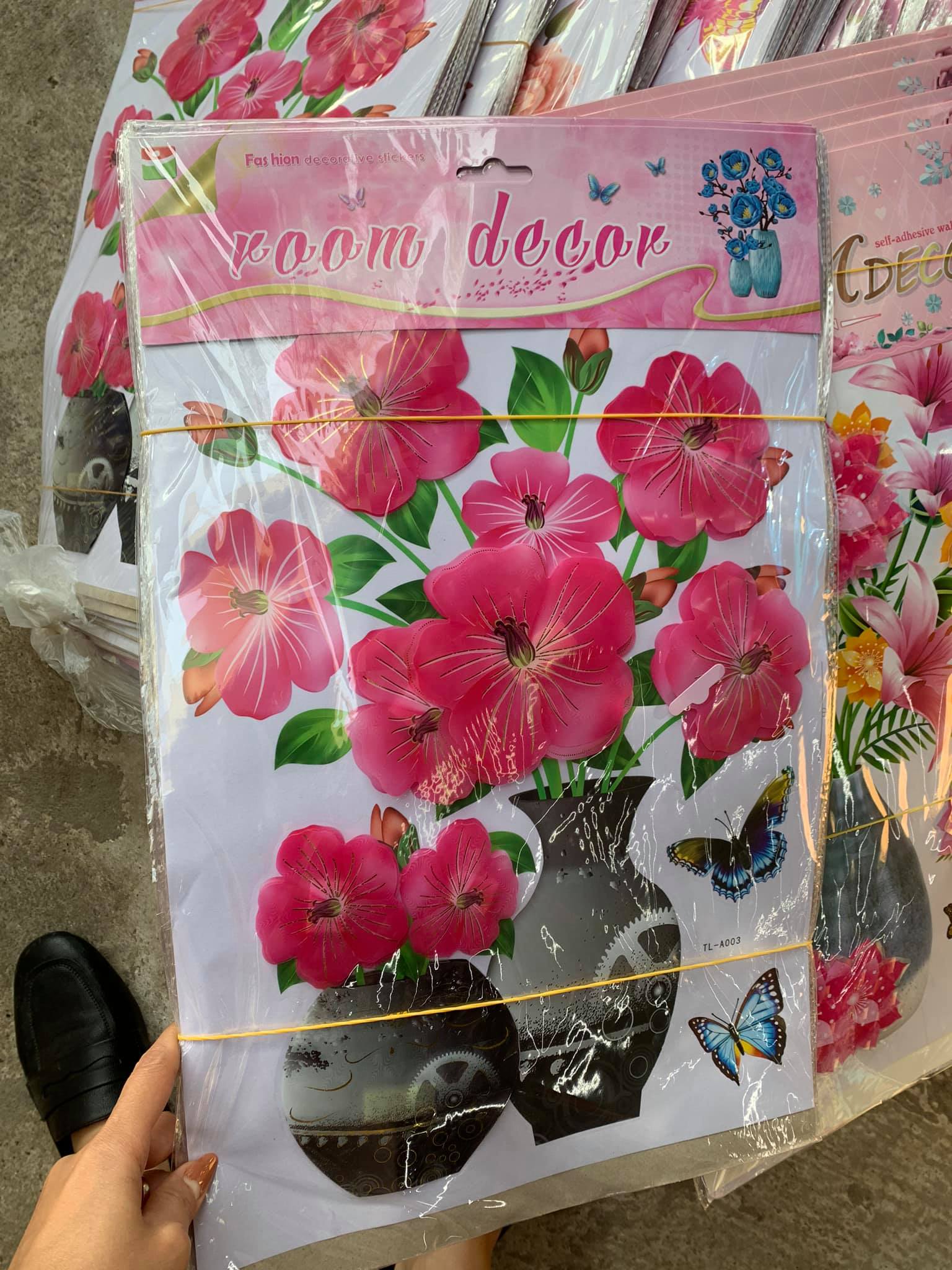 Tranh hoa nổi 3D dán tường siêu đẹp ( giao mẫu ngẫu nhiên)