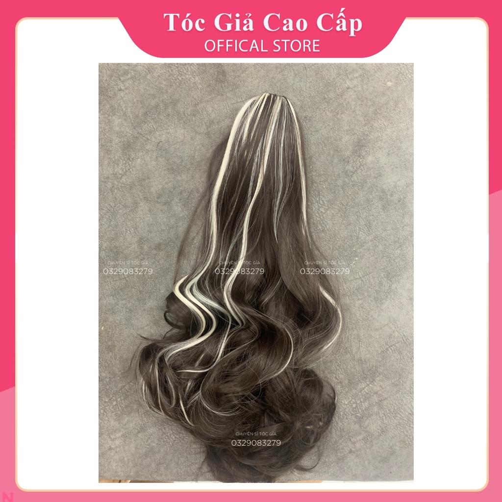 Tóc giả ngoặm xoăn highlight bạch kim, dài 55cm, sợi tơ cao cấp.