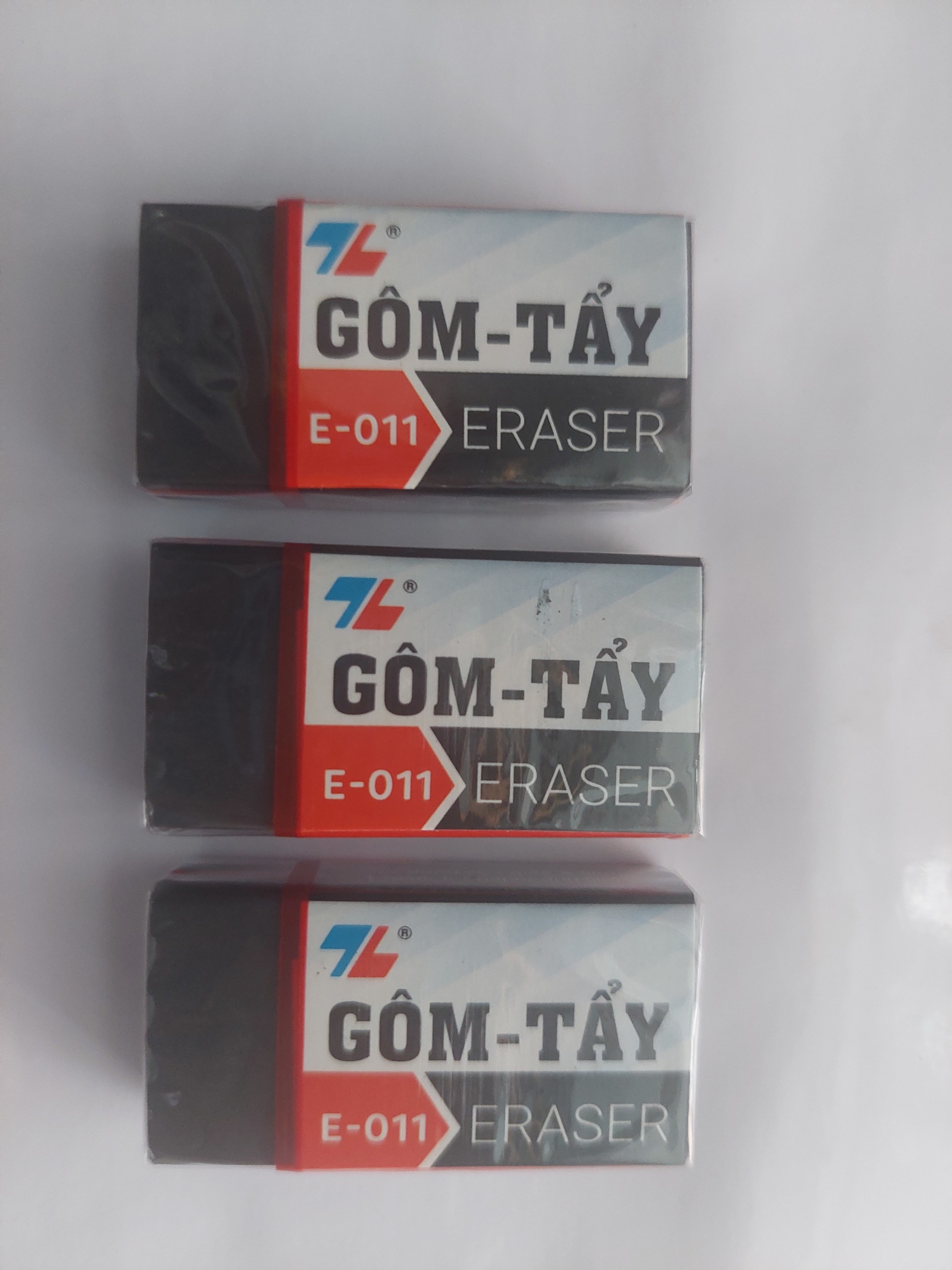 Gôm Tẩy Đen Thiên Long E-011 Học Sinh