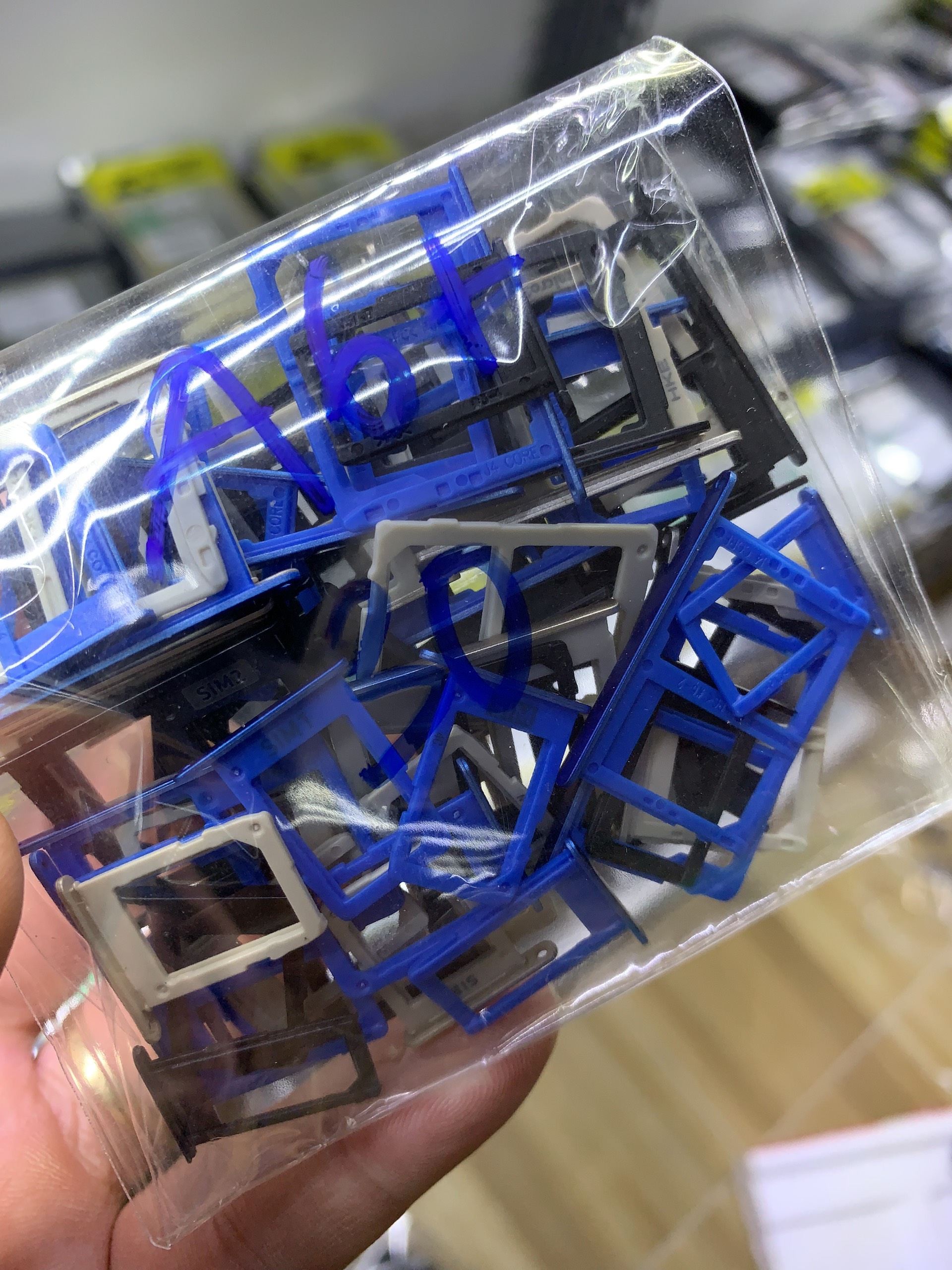 Khay sim samsung J4 core / J600 / A6 / A6+ / J8 / J810 / A600 ( 1 to, 1 bé )
