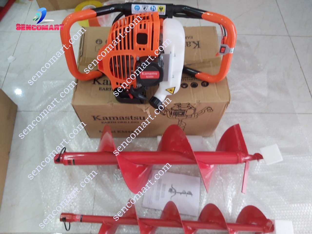 Máy khoan hố trồng cây Kamastsu KM44 công suất 1,8kw tại cao bằng