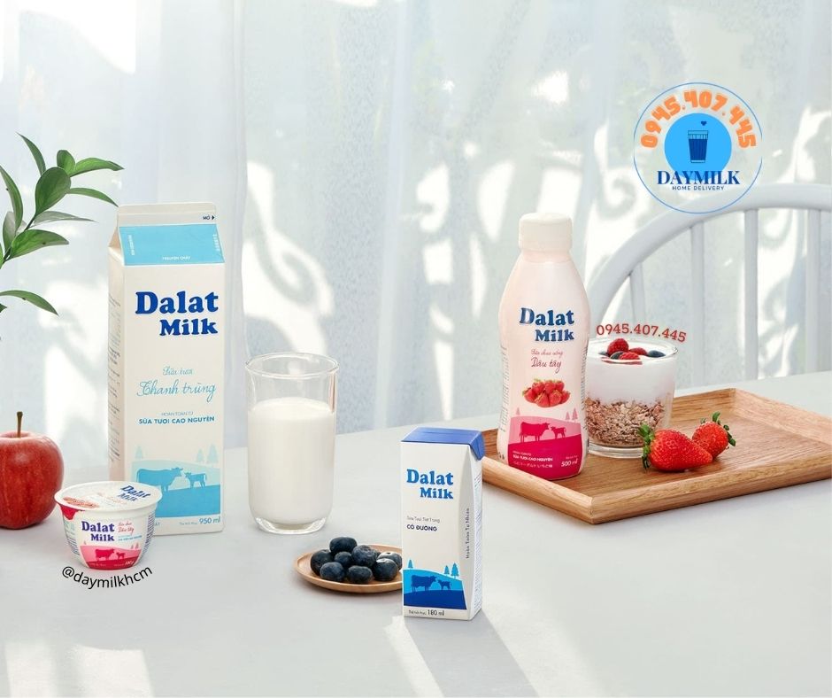 Thùng Sữa Tươi Tiệt Trùng Dalatmilk 220ml