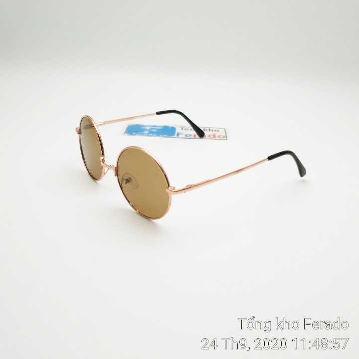Kính mắt thời trang thầy bói