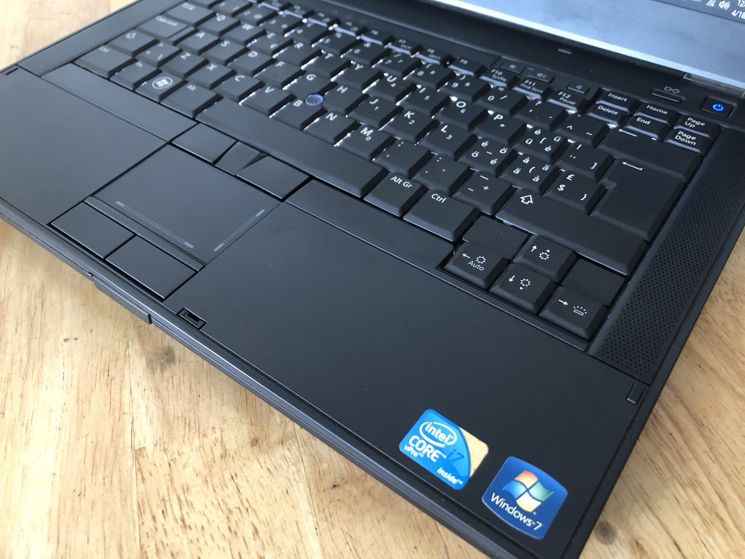 LAPTOP DELL E6410 CORE I7 RAM 8G SSD 256G 14INCH ĐÈN PHÍM