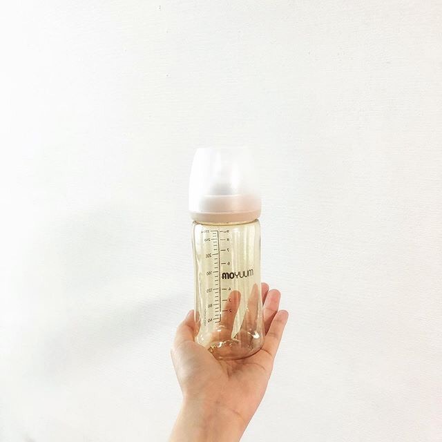 Bình Sữa Moyuum ( 170ml - 270ml )  cho bé