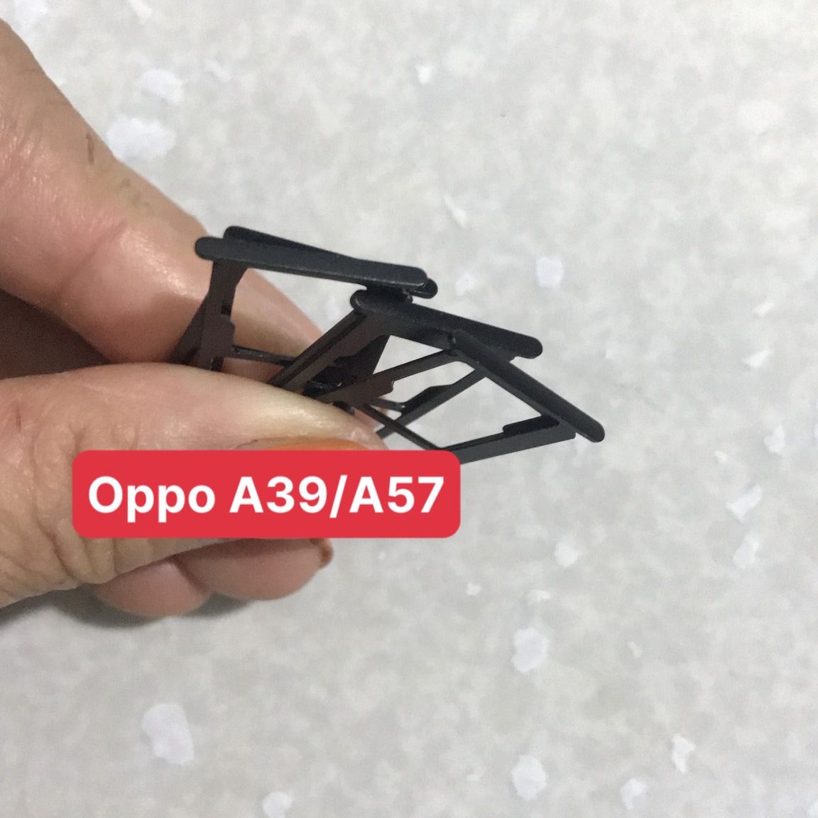 Khay sim Oppo A39 / A57 dùng chung