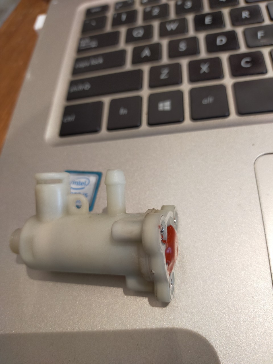 Van áp suất máy cmr3200