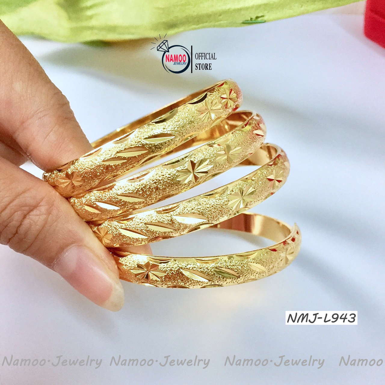 Kiềng Tay Nữ L943 Mạ Vạng Bản 8 ly (1 chiếc)