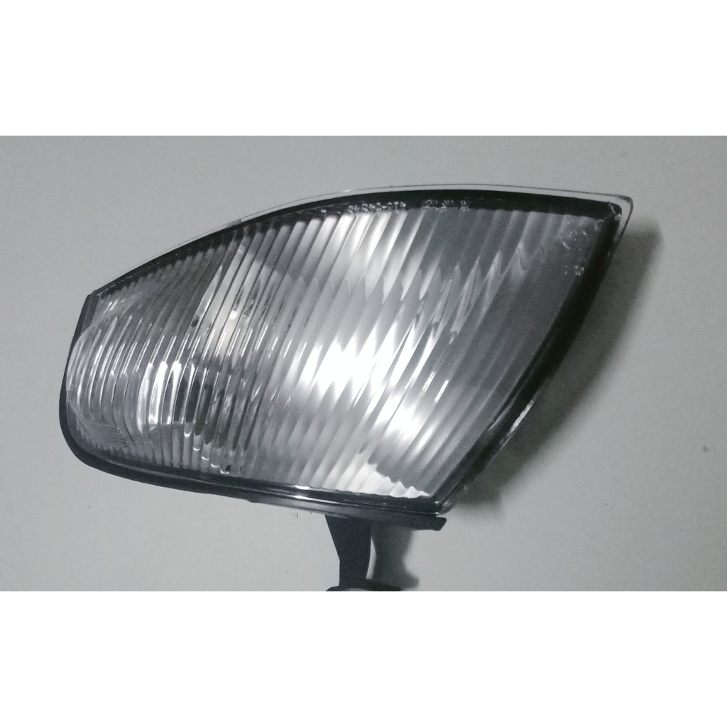 Đèn xi nhan Mazda 323 đời 1997-2000