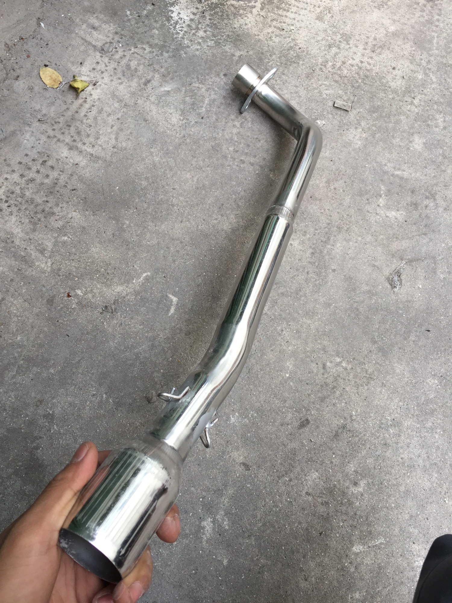 Cổ Pô Sirus Tarus gắng lon họng 51mm