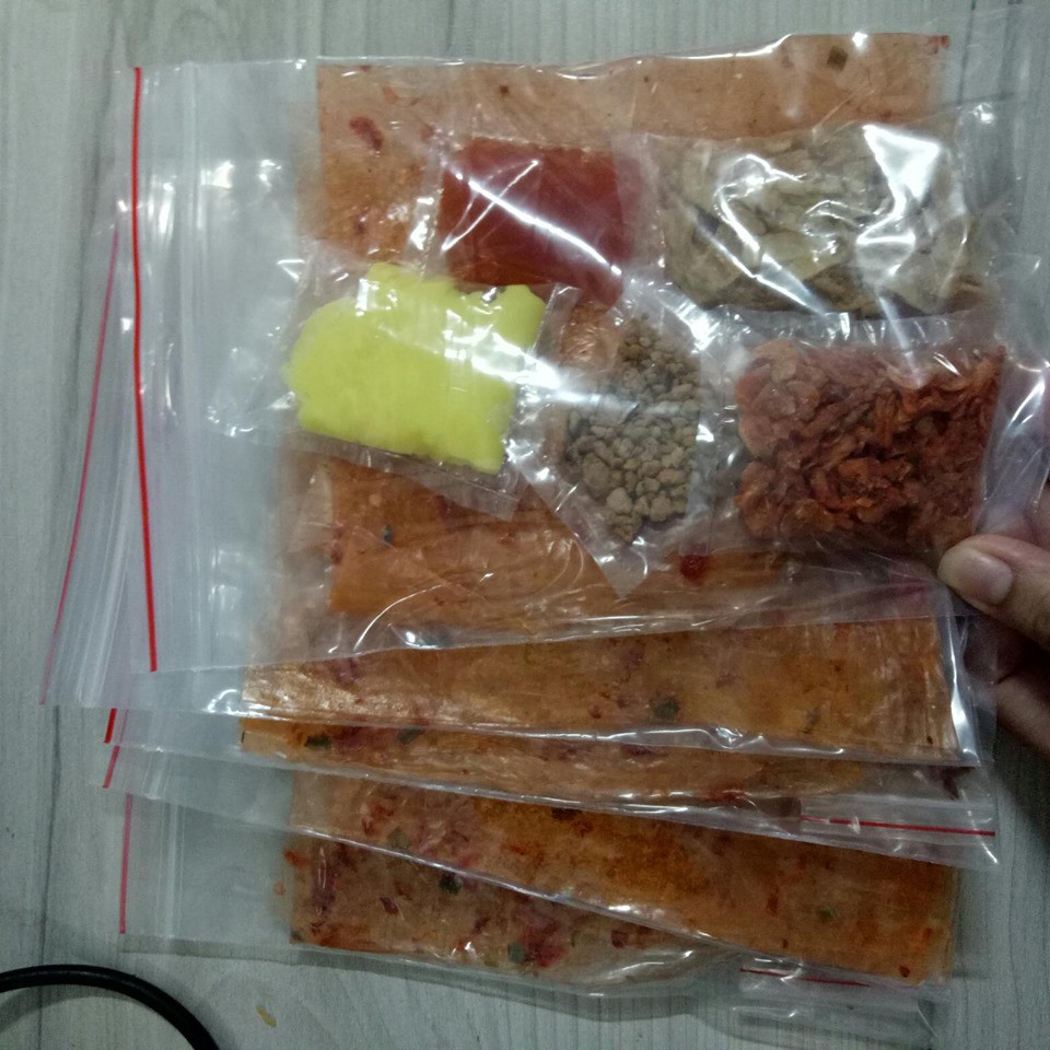 COMBO 5 BỊCH BÁNH TRÁNG BƠ tương ớt