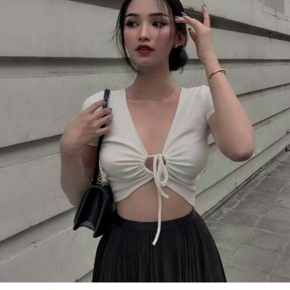 ÁO THUN CROPTOP#ÁO THUN KIỂU RÚT DÂY NGỰC FORM 45KG(h)