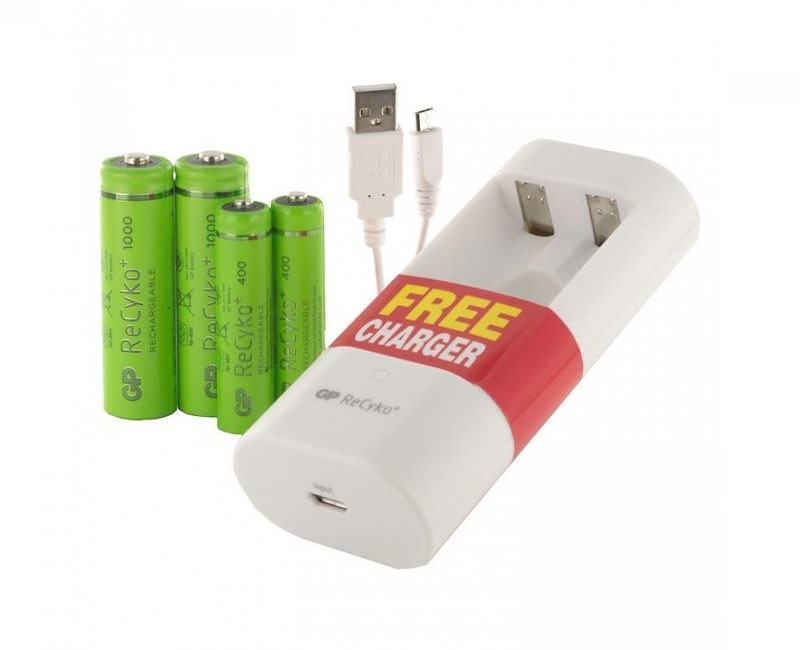 Bộ 2 pin AA, 2 pin AAA và sạc đôi GP Recyko