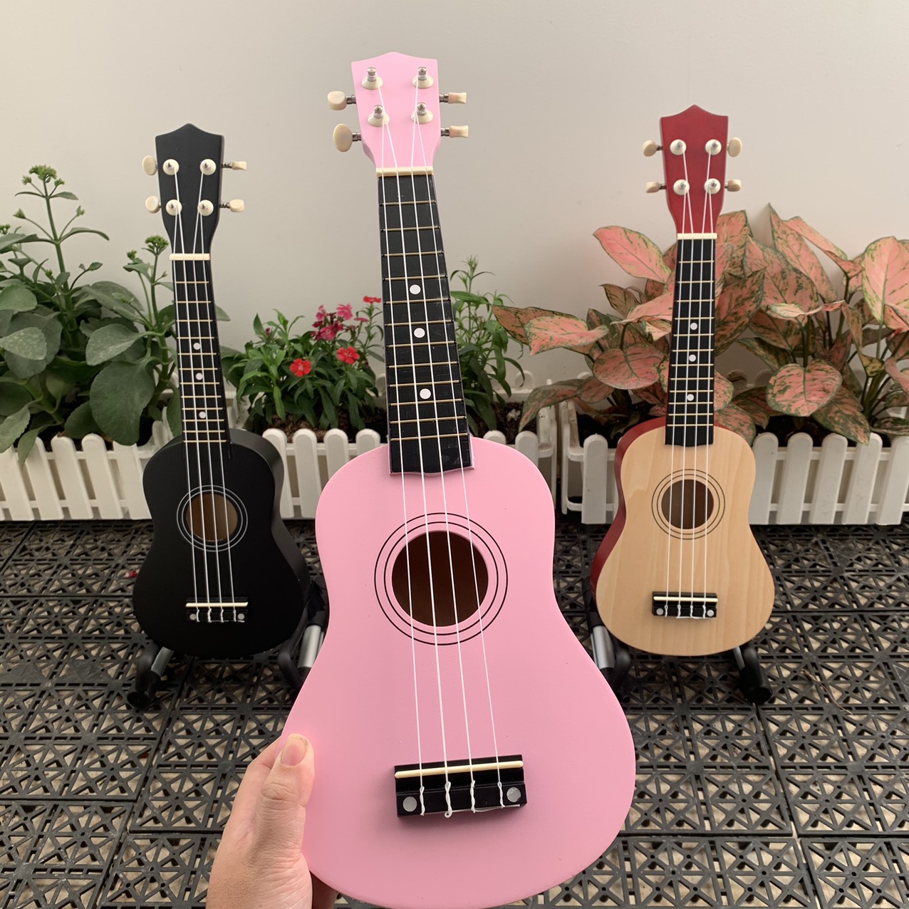 Đàn ukulele soprano 21inch hồng nhạt