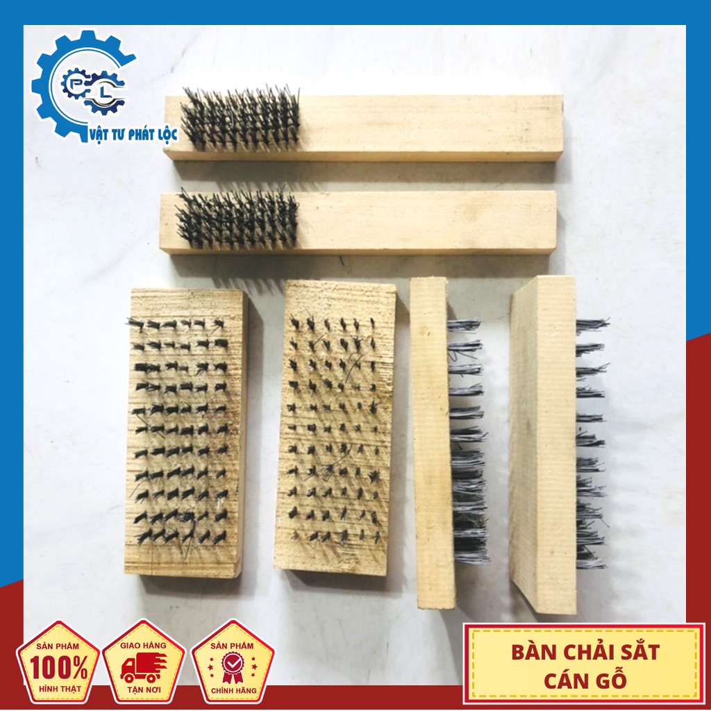 Bàn chải sắt cán gỗ