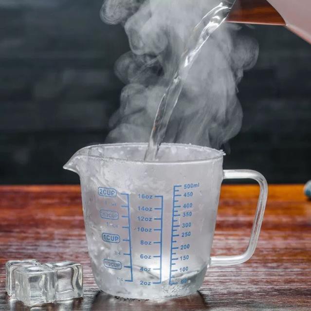 (HÀNG ĐẸP) Ca đong sữa có vạch chia xanh 500ml