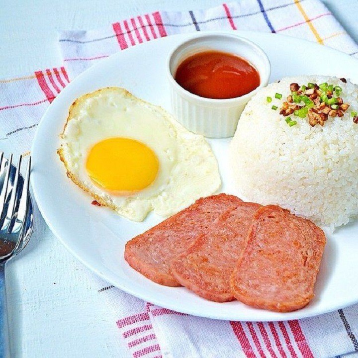 Thịt hộp Dongwon Hàn Quốc 340g