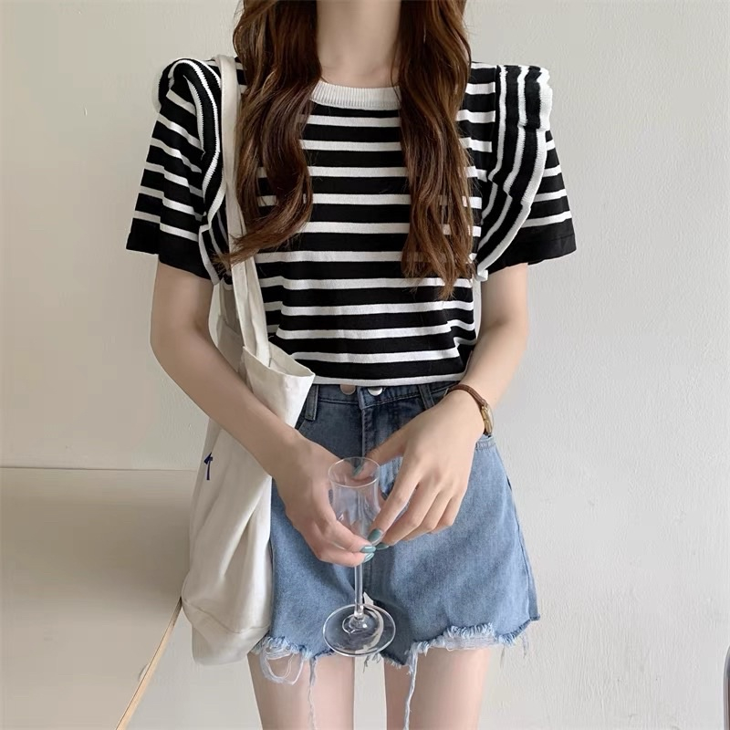 Áo Len Dệt Kim Nữ Tay Bèo - Áo Thun Nữ Cộc Tay Cổ Tròn Phối Kẻ Màu Thời Trang - LCXA160