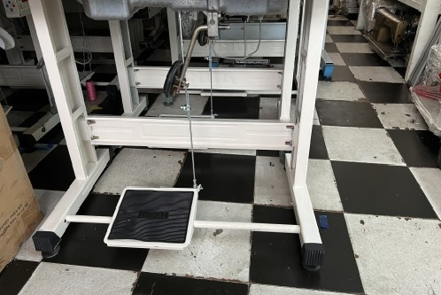 chân 1 guốc máy may công nghiệp