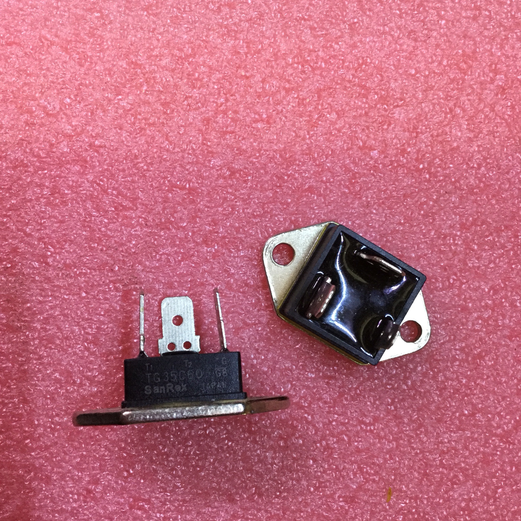 Triac tg35c60