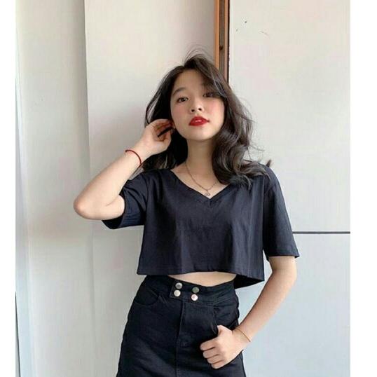 Áo croptop cổ tim