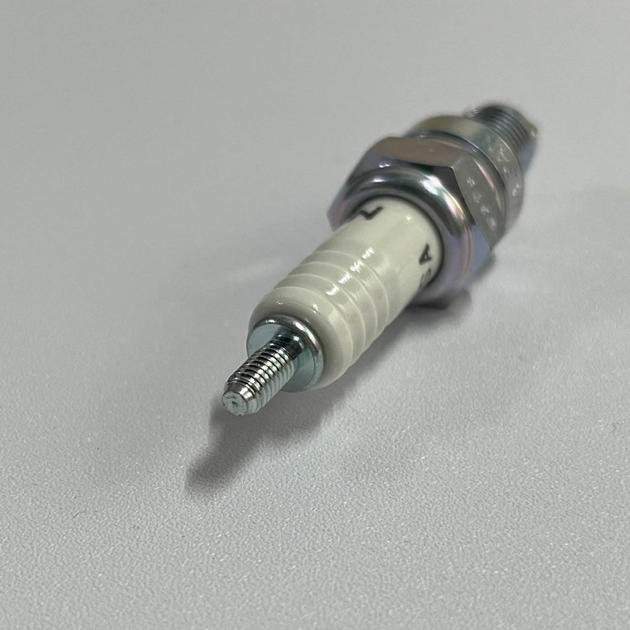 Bugi Standard C6HSA chính hãng NGK, hàng nội địa Nhật Bản