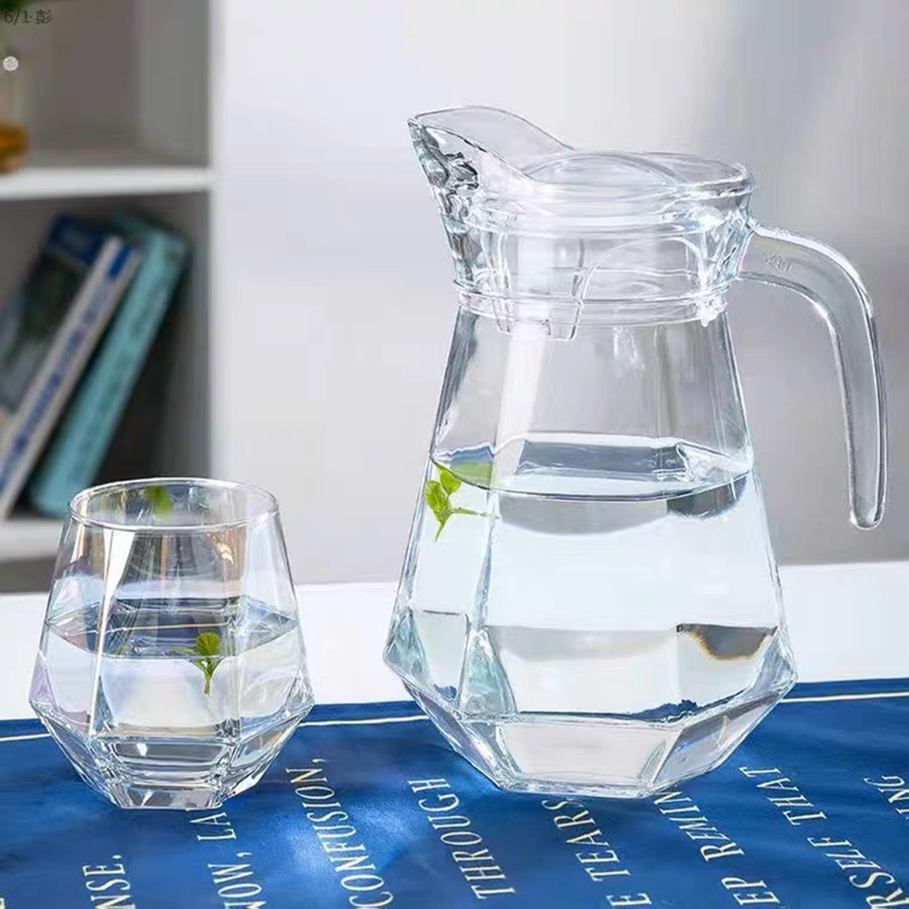 Bình nước thủy tinh Deli góc 1.3 lít - EH1028