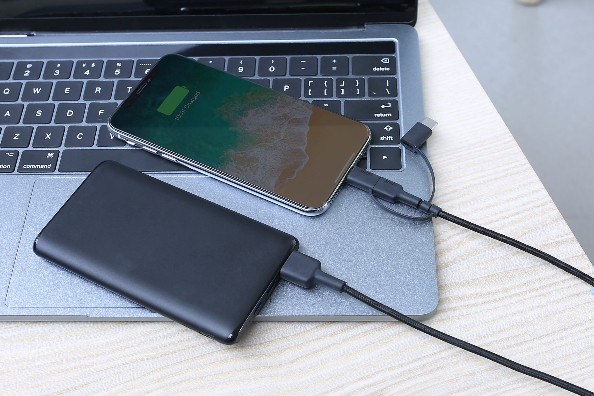 Cáp 3 trong 1 MFI Lightning/USB-C/MicroUSB AUKEY CB-BAL5