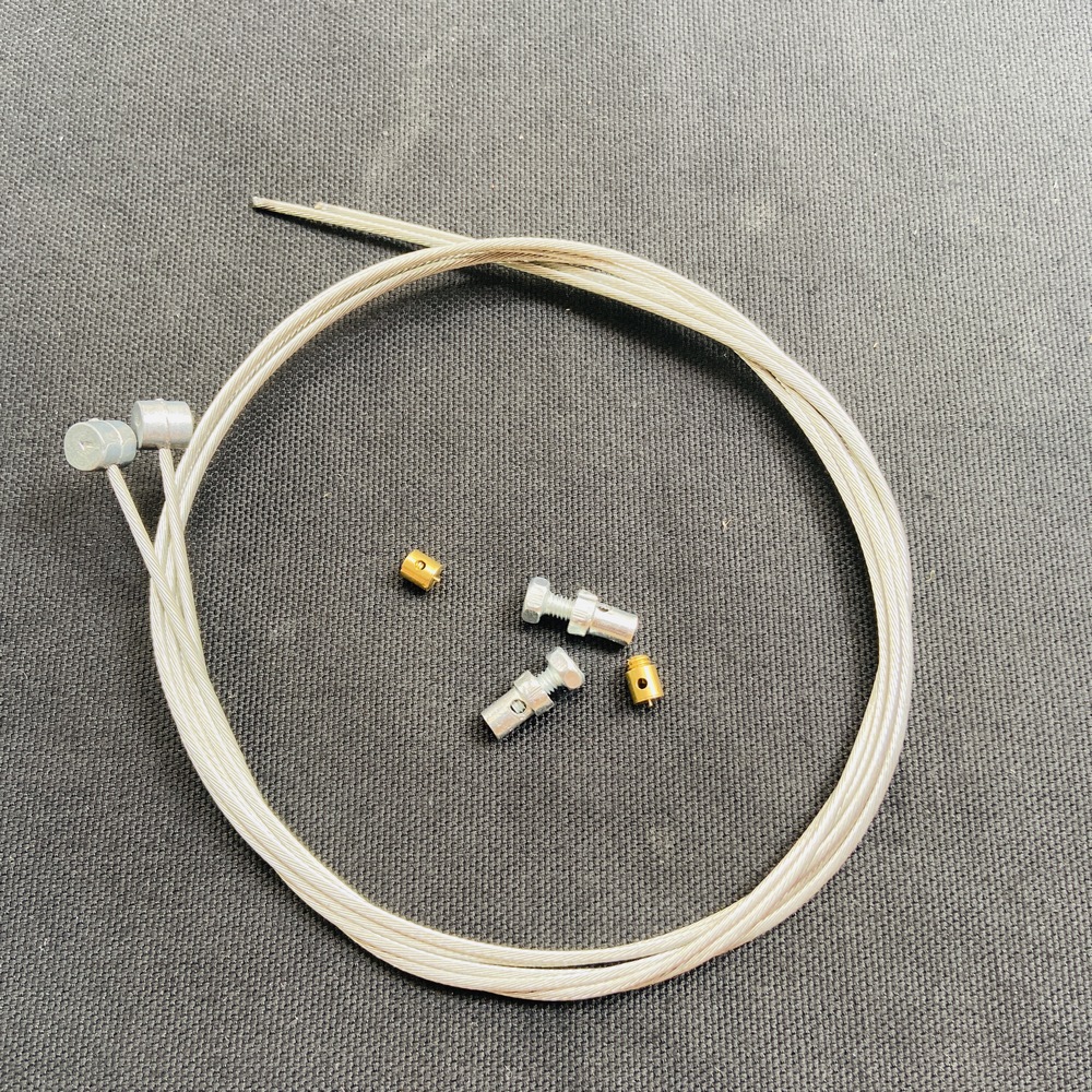 [HÀNG HIẾM] RUỘT DÂY GA KÈM ỐC SIẾT CÁP 2 RUỘT GA 4 CỐC SIẾT CÁP LỚN NHỎ PHÙ HỢP NHIỀU LOẠI XE (MÀU BẠC)