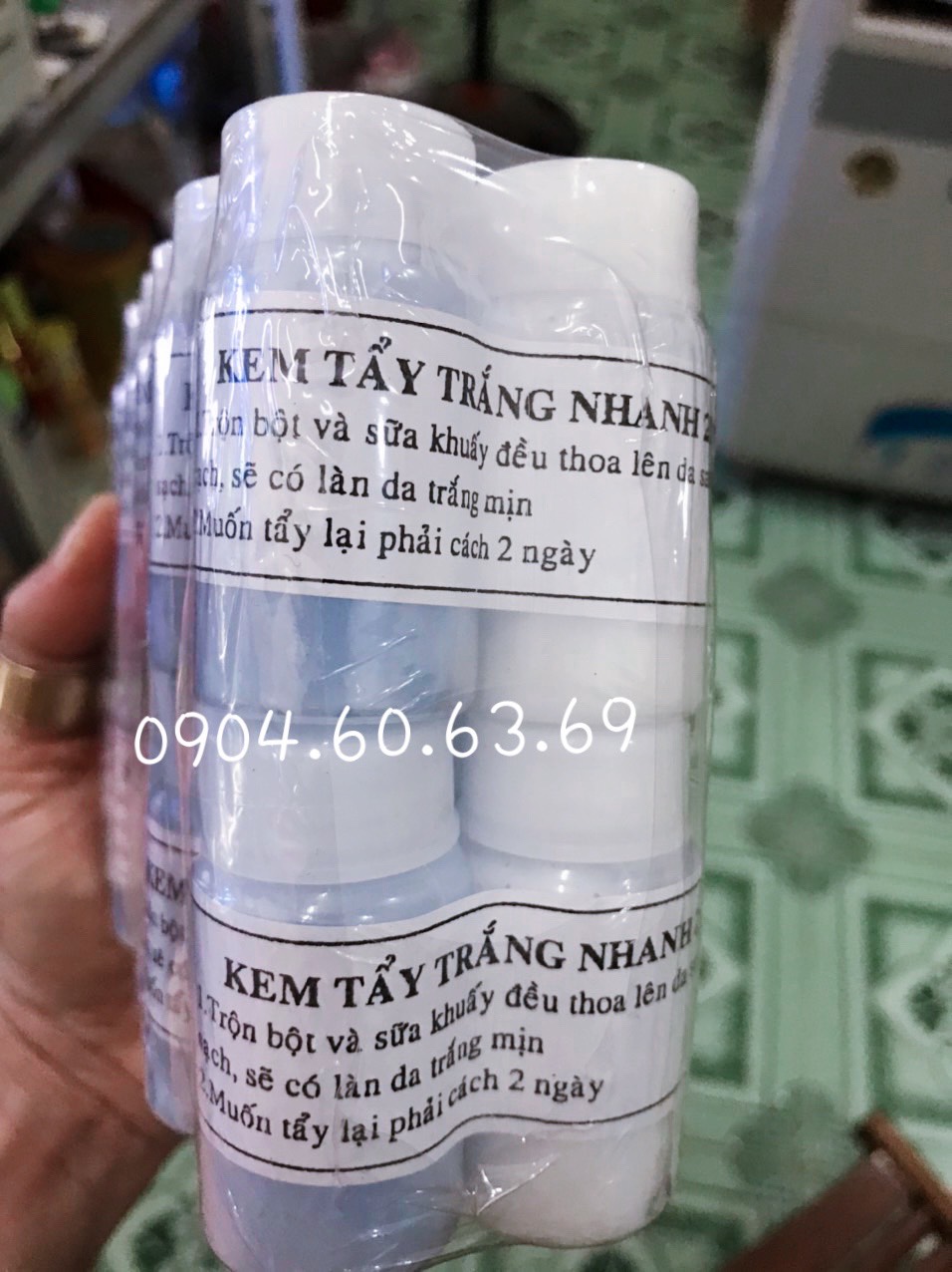 lố 10 cặp bột kem  tẩy trắng da cấp tốc