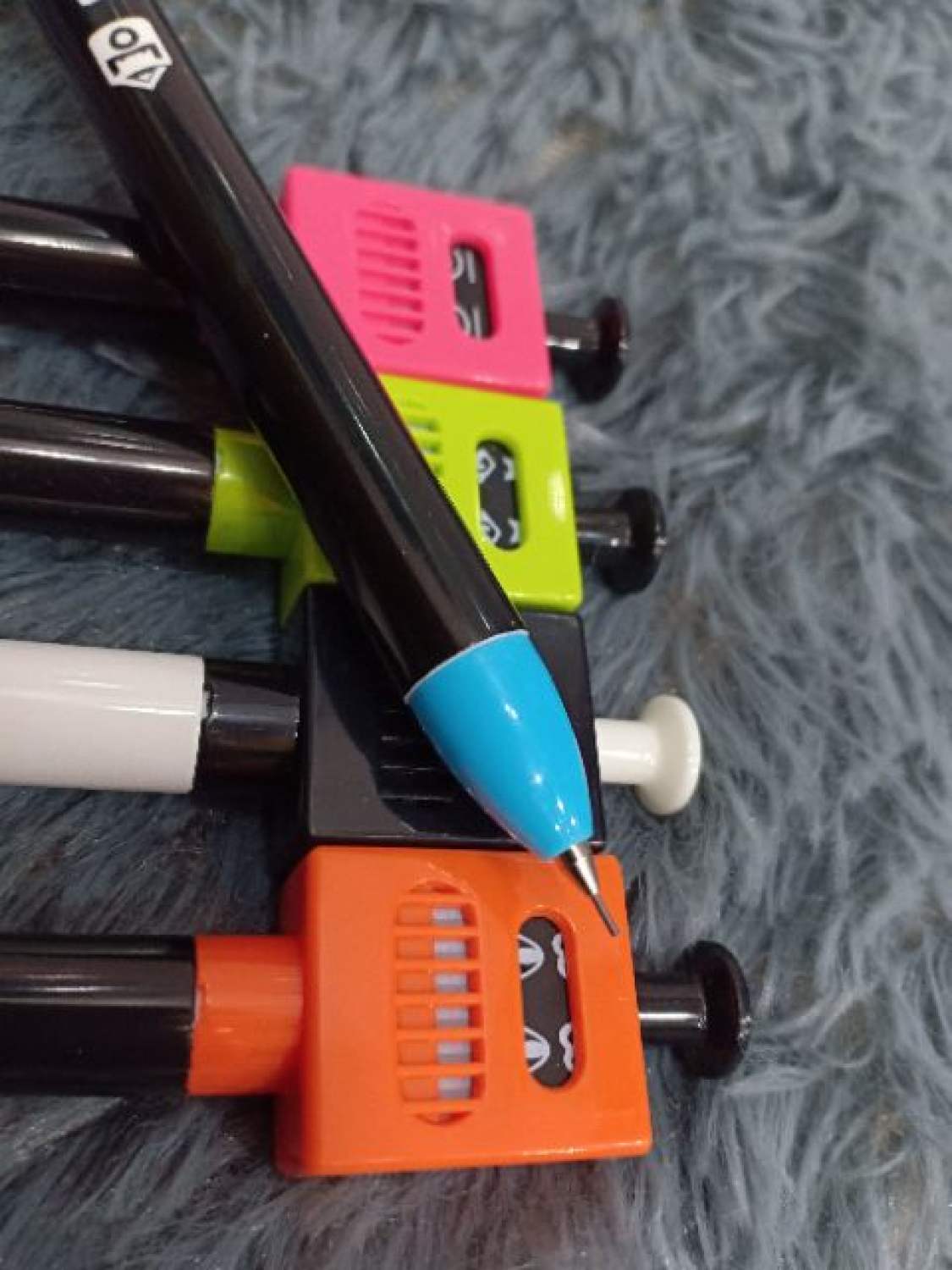 Bút chì bấm M&G AMP38507 ngòi 0.5mm