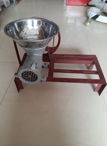 Meat Grinder Extruder 12