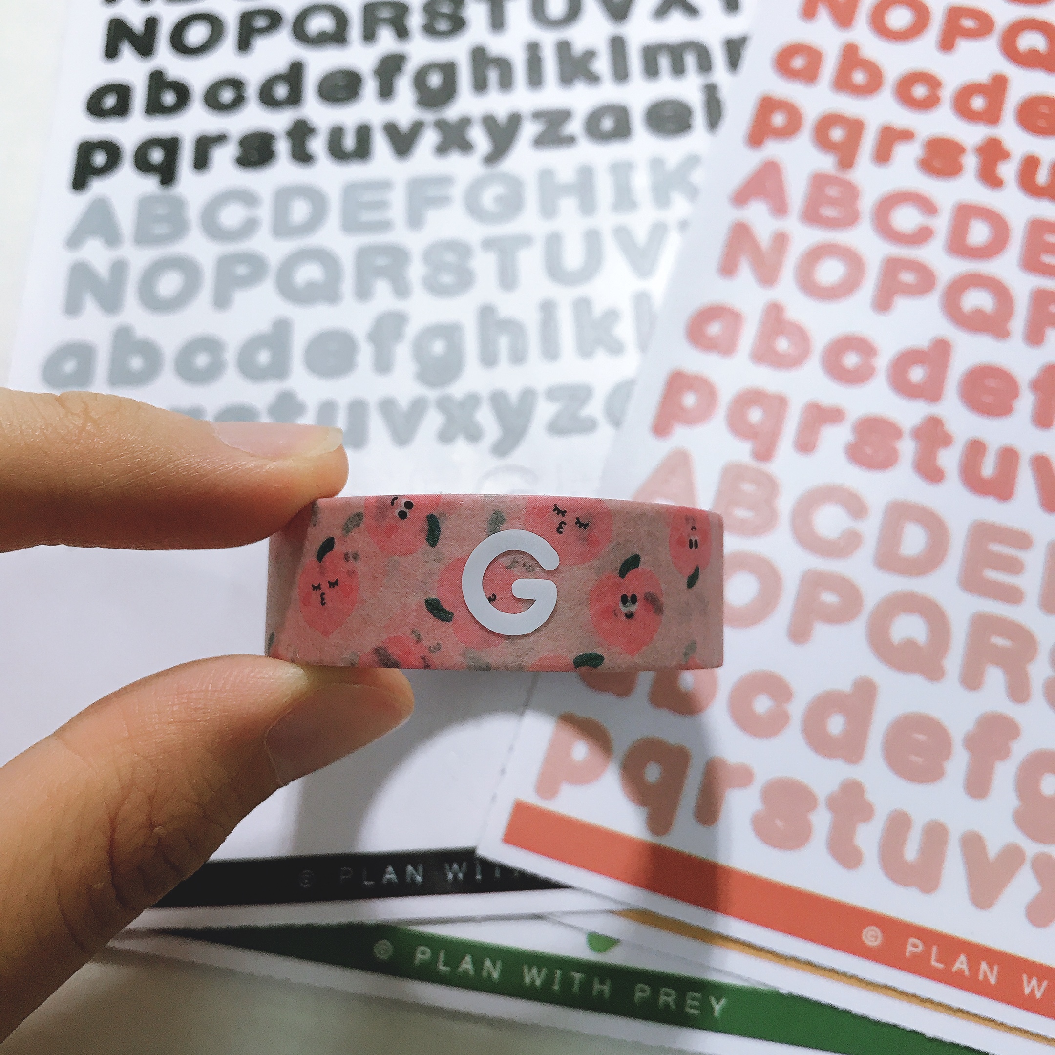 Sticker bảng chữ cái và sticker số trang trí toploader