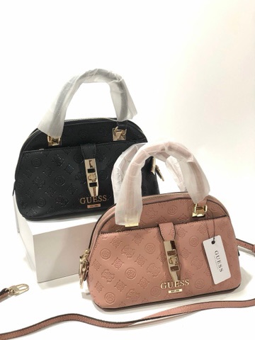 Túi xách Guess dáng hến siêu iu