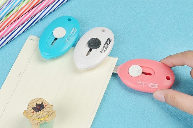 Combo 3 Dao dọc giấy mini Deli 2081