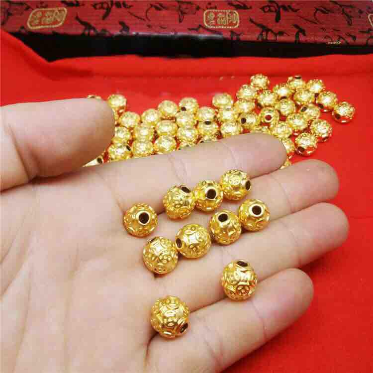 [HCM]Vòng tay chỉ đỏ kim tiền