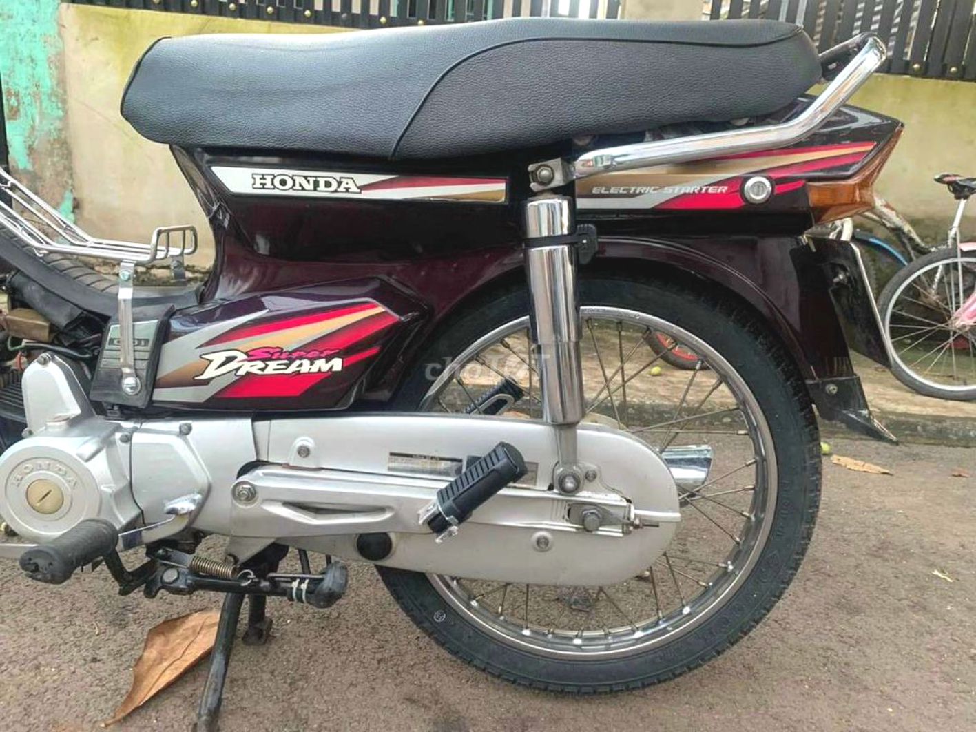 Tem Super Dream 2000 vi tính