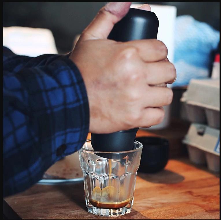 Dụng cụ pha cà phê Espresso cầm tay Wacaco MiniPresso GR - Máy pha cà phê dạng bột