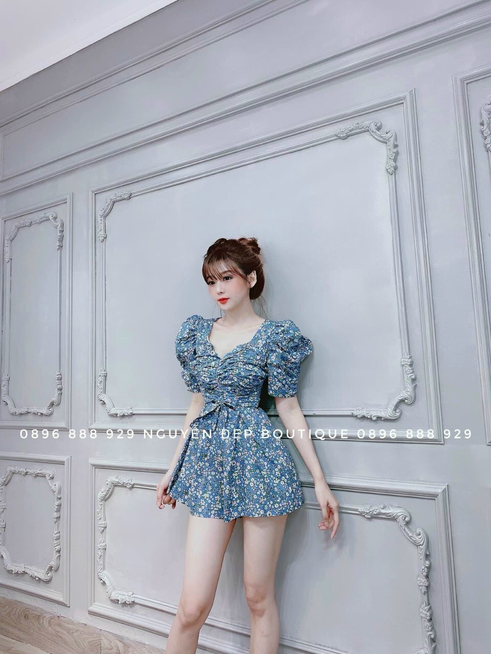 Đầm lụa hoa nhún ngực tay phồng buộc eo